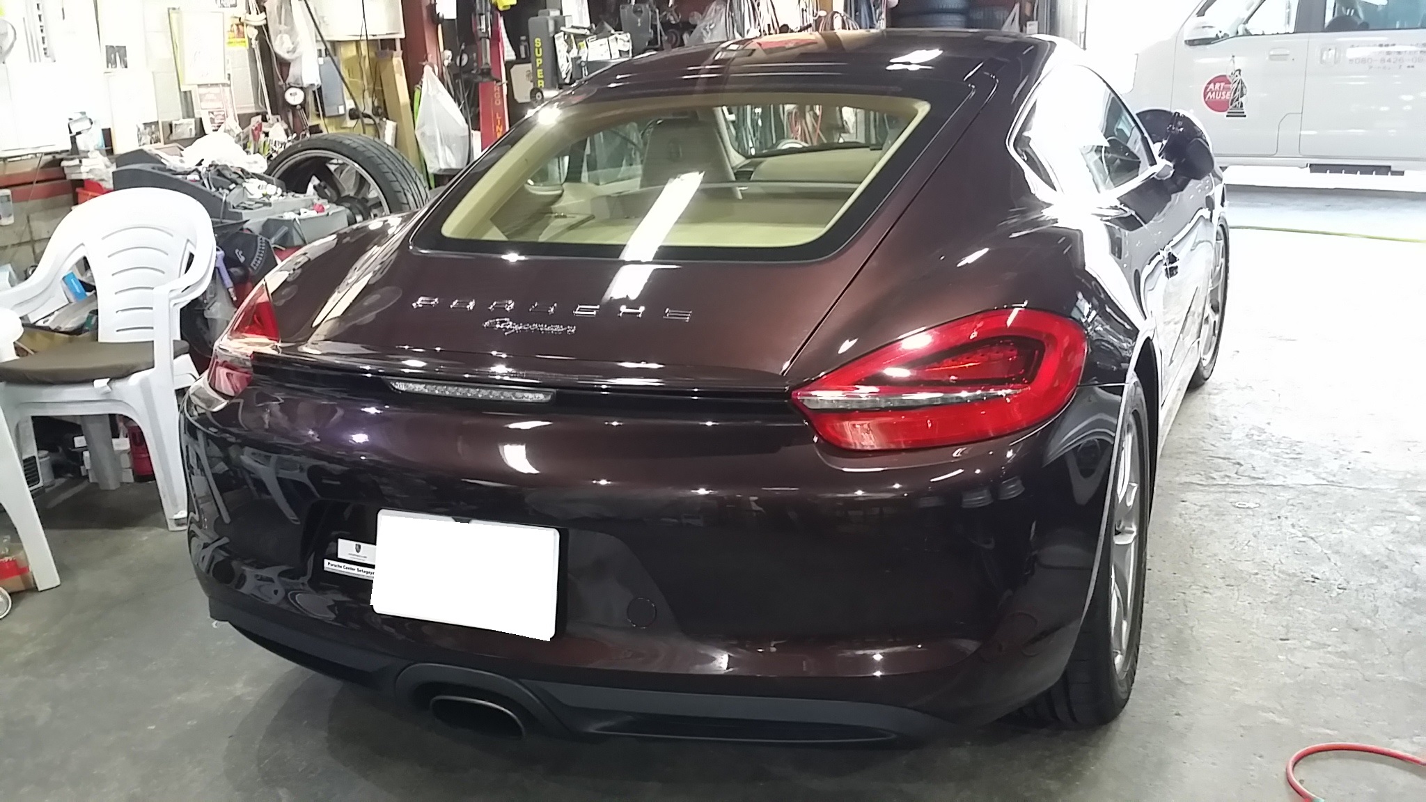 ポルシェ ９８１ ケイマン 天井 張り替え たれ 脱着 交換 ホイール シート修理 東京 世田谷 目黒 トータルリペアアートミューズ